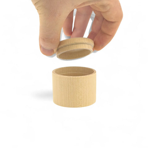 50 x 42 mm ümar treitud puidust ehtekarp kaanega