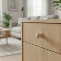 21 mm hourglass treitud puidust mööblinupp installed on cabinet door